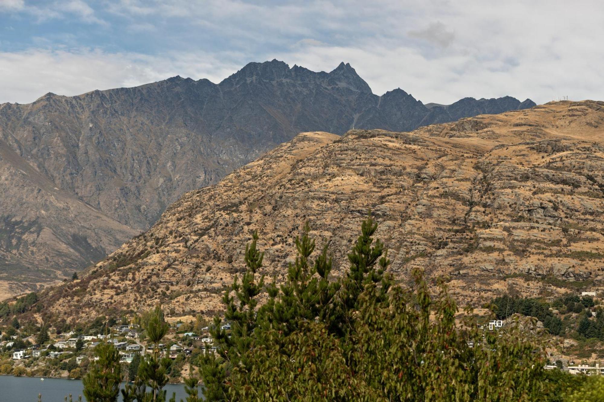 The Bonailie Bothy Villa Queenstown Exterior photo