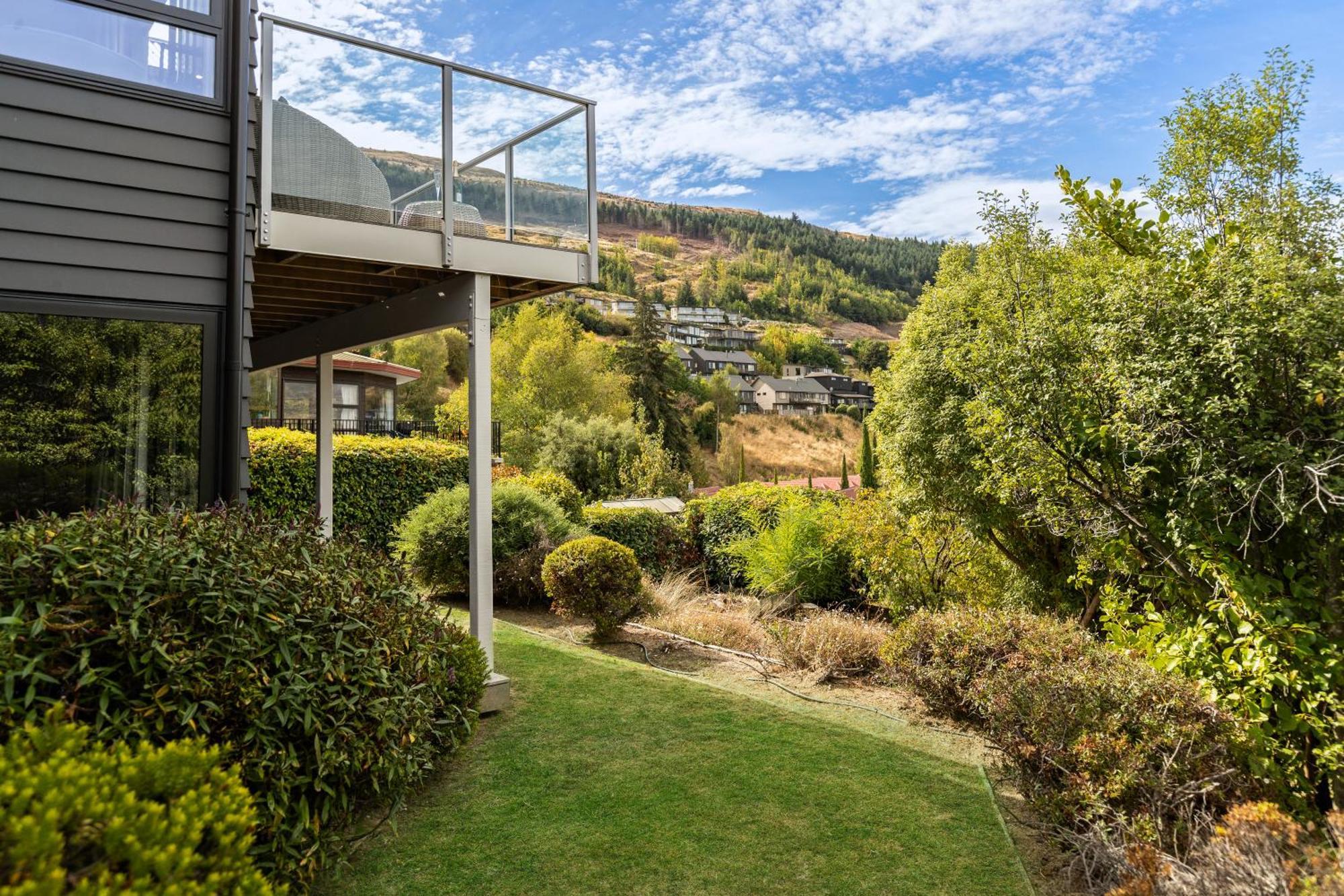The Bonailie Bothy Villa Queenstown Exterior photo
