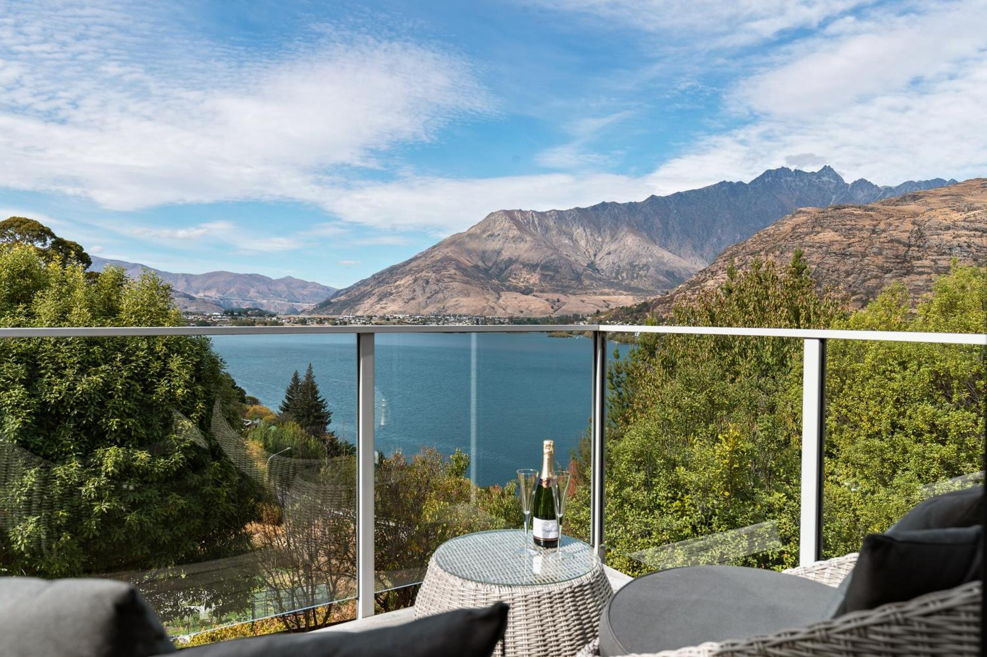 The Bonailie Bothy Villa Queenstown Exterior photo